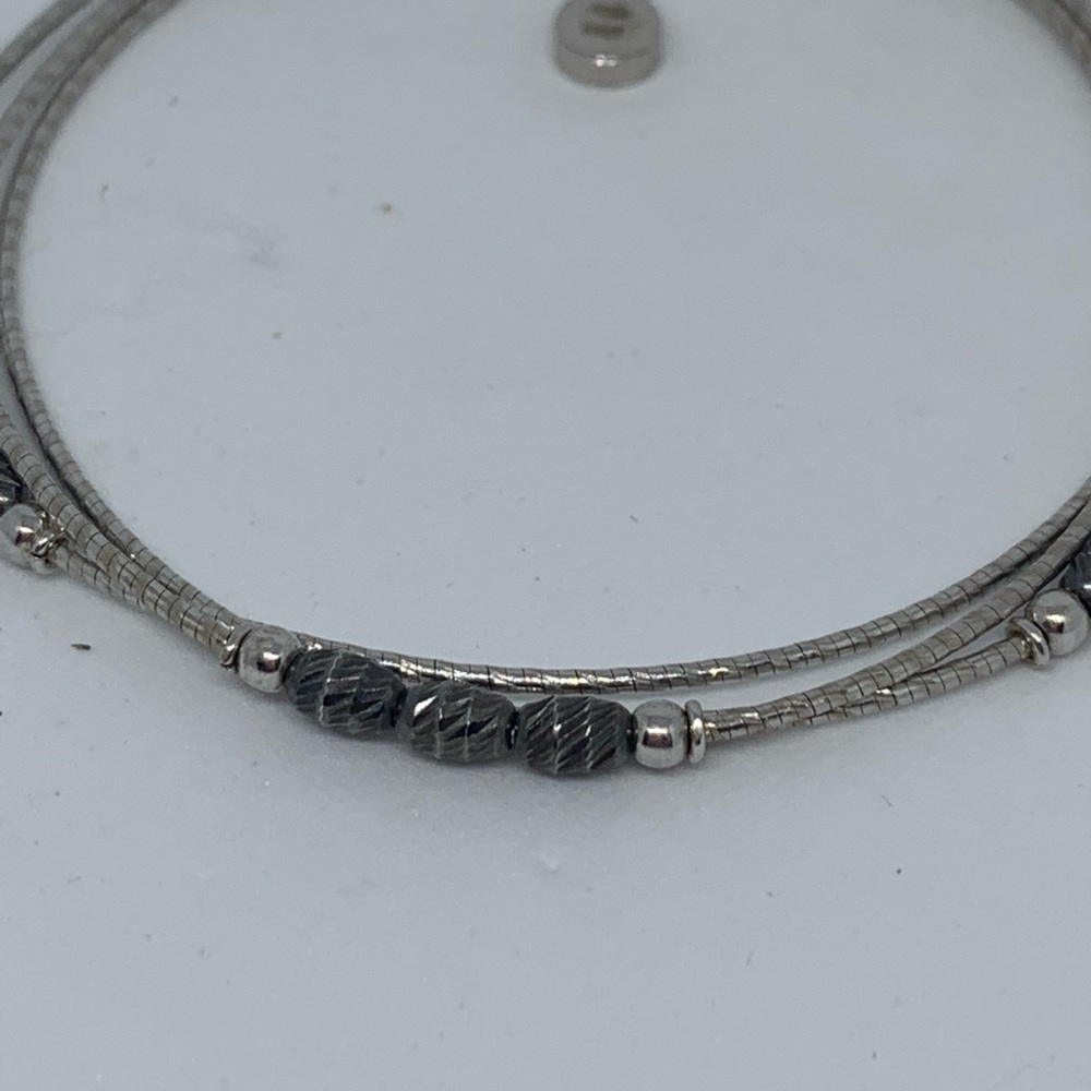 .925 sterling silver hematite signed bracelet - Picture 7 of 8